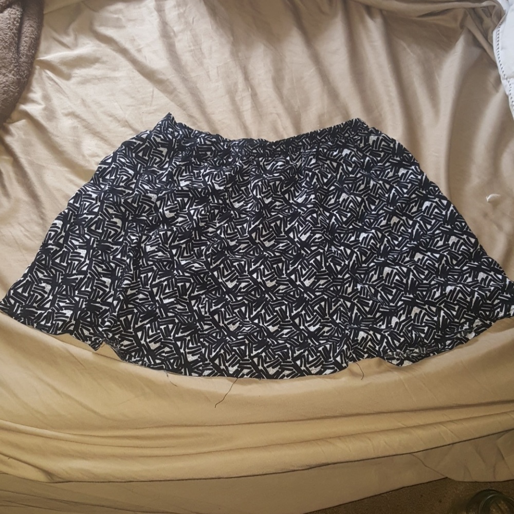 Black and White Flowy Mini Skirt